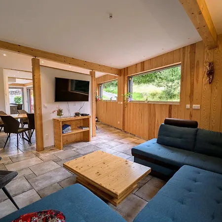 Vakantiehuis Spacieuse Avec Et Billard, Wifi, Parking Prive - Fr-1-589-698 Laveline
