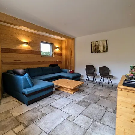Spacieuse Avec Et Billard, Wifi, Parking Prive - Fr-1-589-698 Vakantiehuis