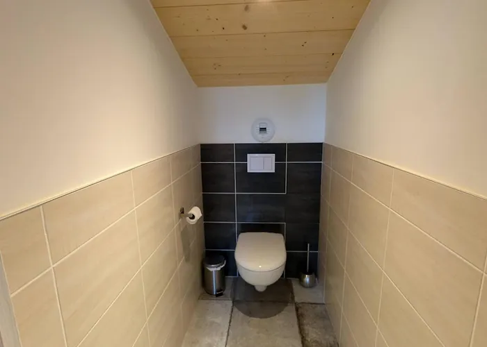 Prázdninový dům Spacieuse Avec Et Billard, Wifi, Parking Prive - Fr-1-589-698